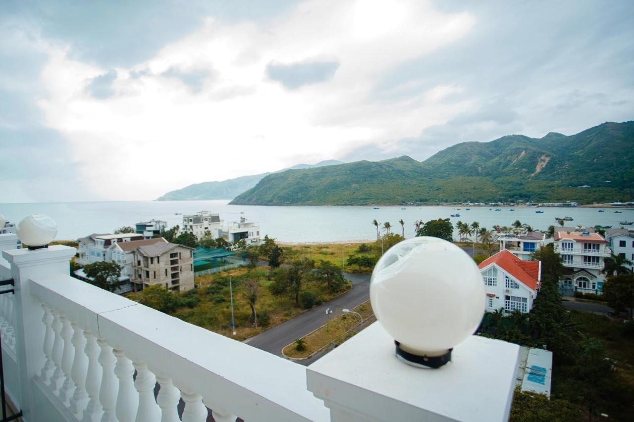 Orbit Hotel Nha Trang Exterior foto