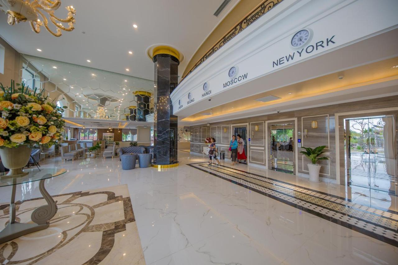 Orbit Hotel Nha Trang Exterior foto
