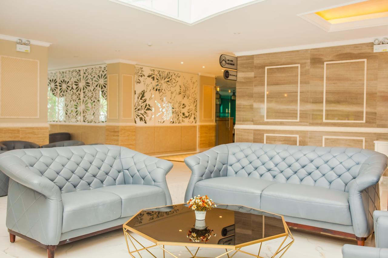Orbit Hotel Nha Trang Exterior foto