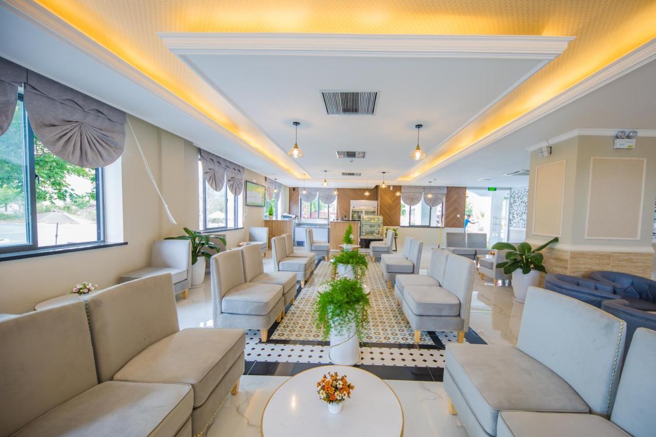 Orbit Hotel Nha Trang Exterior foto